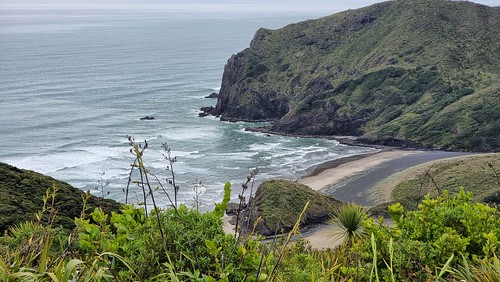 Anawhata Beach