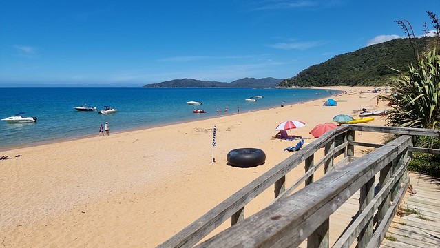 Totaranui Beach