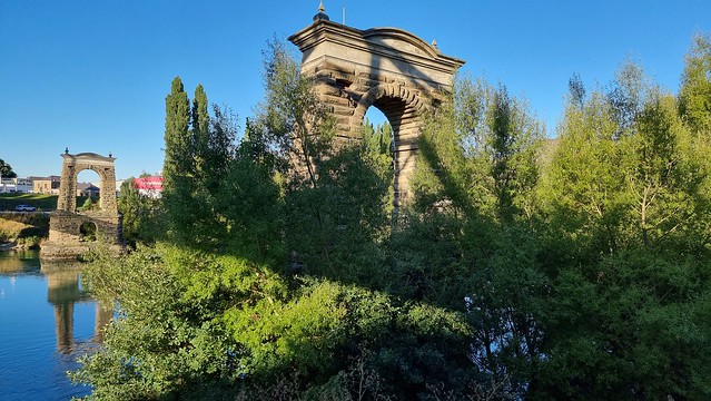 Historic (1882) Bridge Piers | Roxburgh Gorge Trail