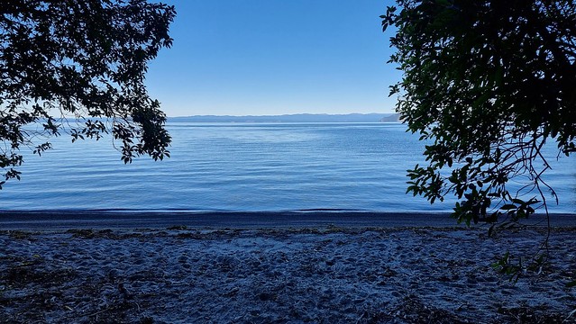 Waihora Beach