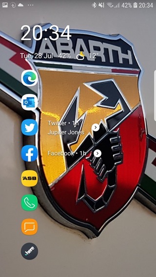 Screenshot_20200728-203426_Niagara Launcher