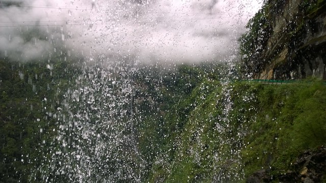 Through the waterfall, Nyalam to Zhangmu