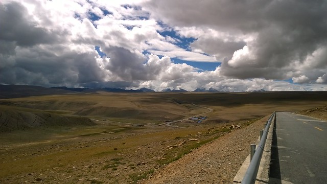 Lalung La Pass Saddle