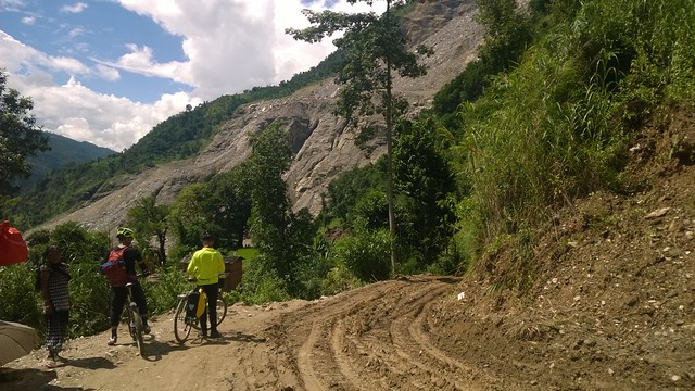 Ian & Andy, Arniko Highway landslide