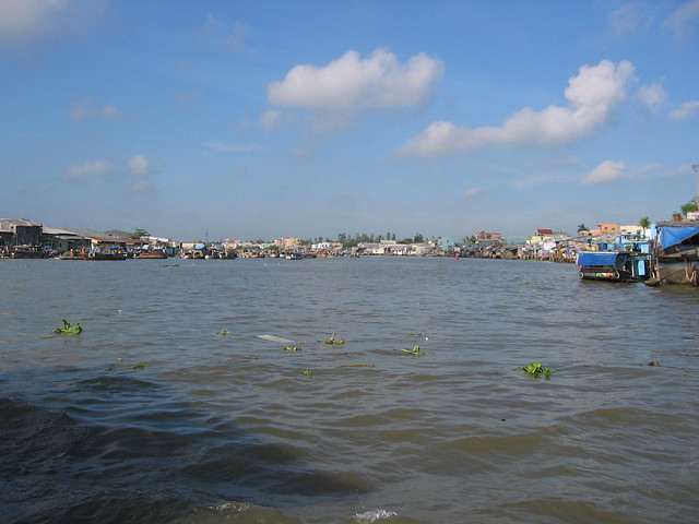 The floating market