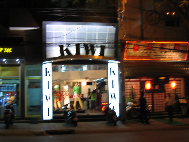 Kwi, Saigon!