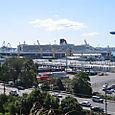 Queen Mary 2 comes to town