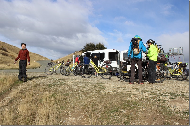Coffee stop! Coffee stop!