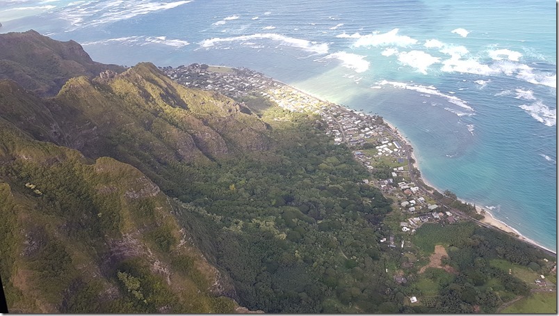 Blue Hawaiian Helicopter flight