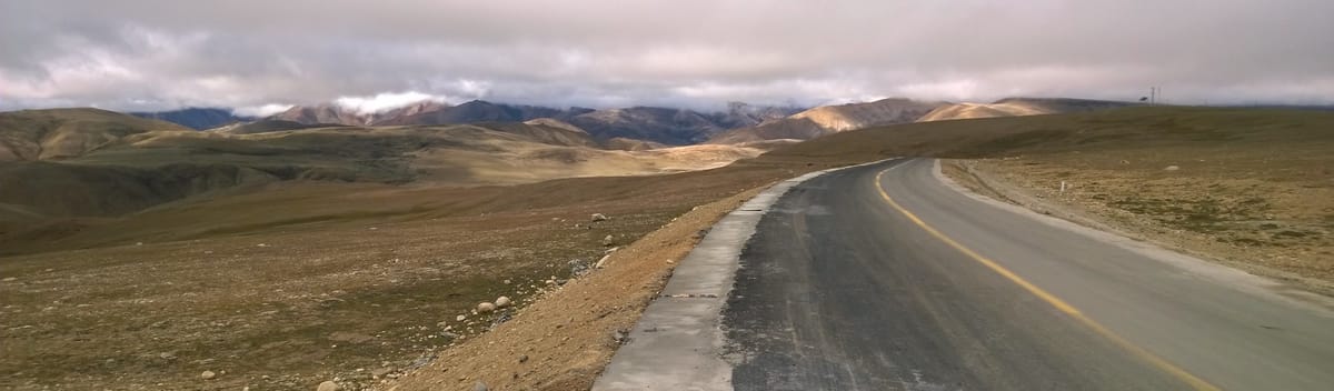 Himalayan Cycle 18 — Lalung La Saddle to Nyalam Camp, no, Hotel!